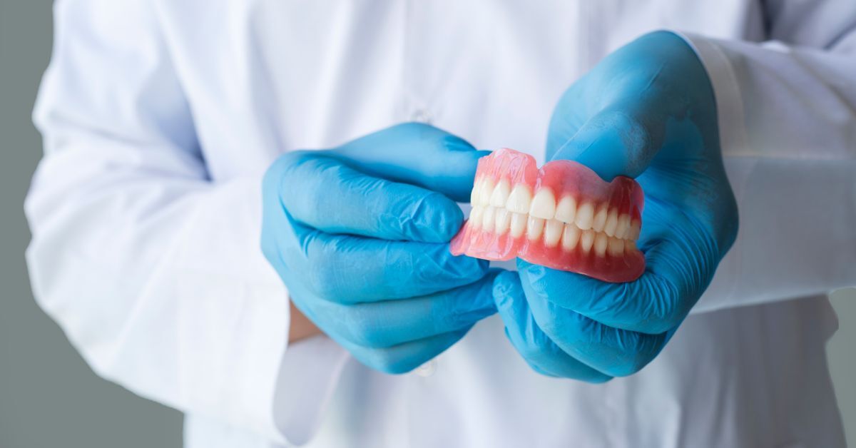 5 things nobody warns you about dentures